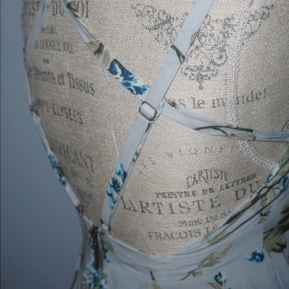 UO Kimchi Blue Floral Dress - Picture 6 of 6